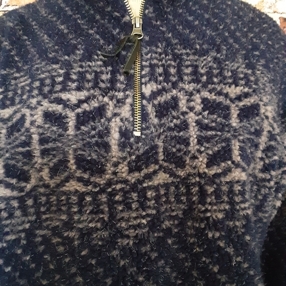 Squaw Valley Pullover - Picture 4 of 10